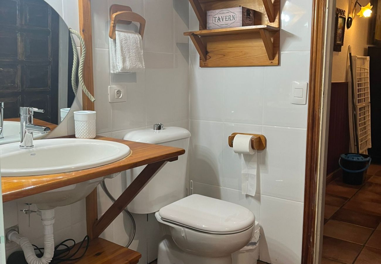 Apartamento en Los Realejos - Acogedor apartamento con azotea y vistas al mar y montaña