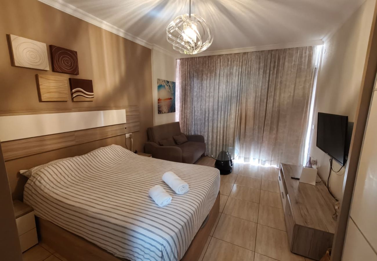 Estudio en Puerto de la Cruz - Studio Slavisa